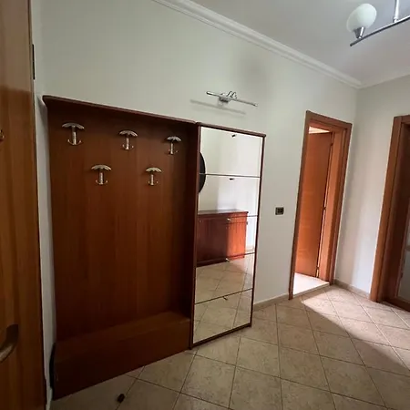 Airbnb Apartment *