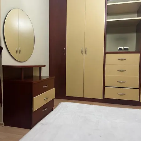 Airbnb * Tirana