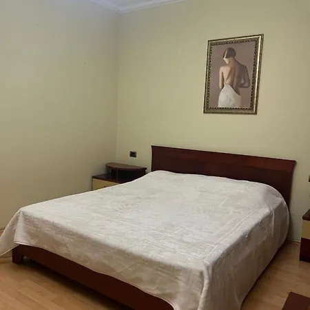 Airbnb Apartment Tirana