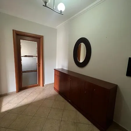 Airbnb * Tirana